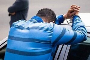 دستگیری ۵ عضو باند سرقت به عنف از آرایشگاه‌های زنانه در تبریز